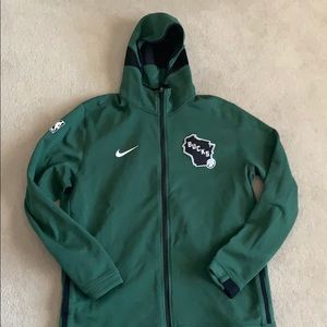 Milwaukee Bucks Nike hooded full zip
